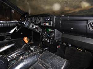 car 4 84 GTV6 MARATONA INTERIOR 2 low res