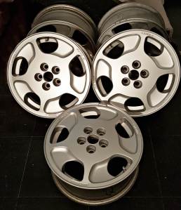 wheels_tires 164 S_WHEELS 5pc set 1 0f 2 low res